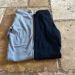 Black and gray leggings